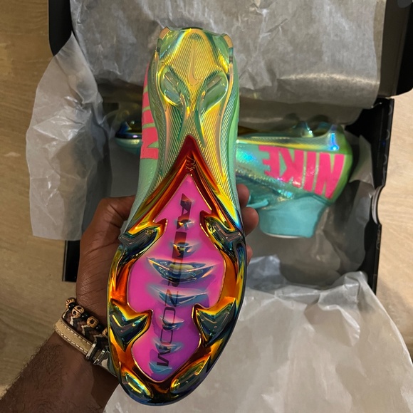 Mercurial Superfly 10 FG - Picture 4 of 9